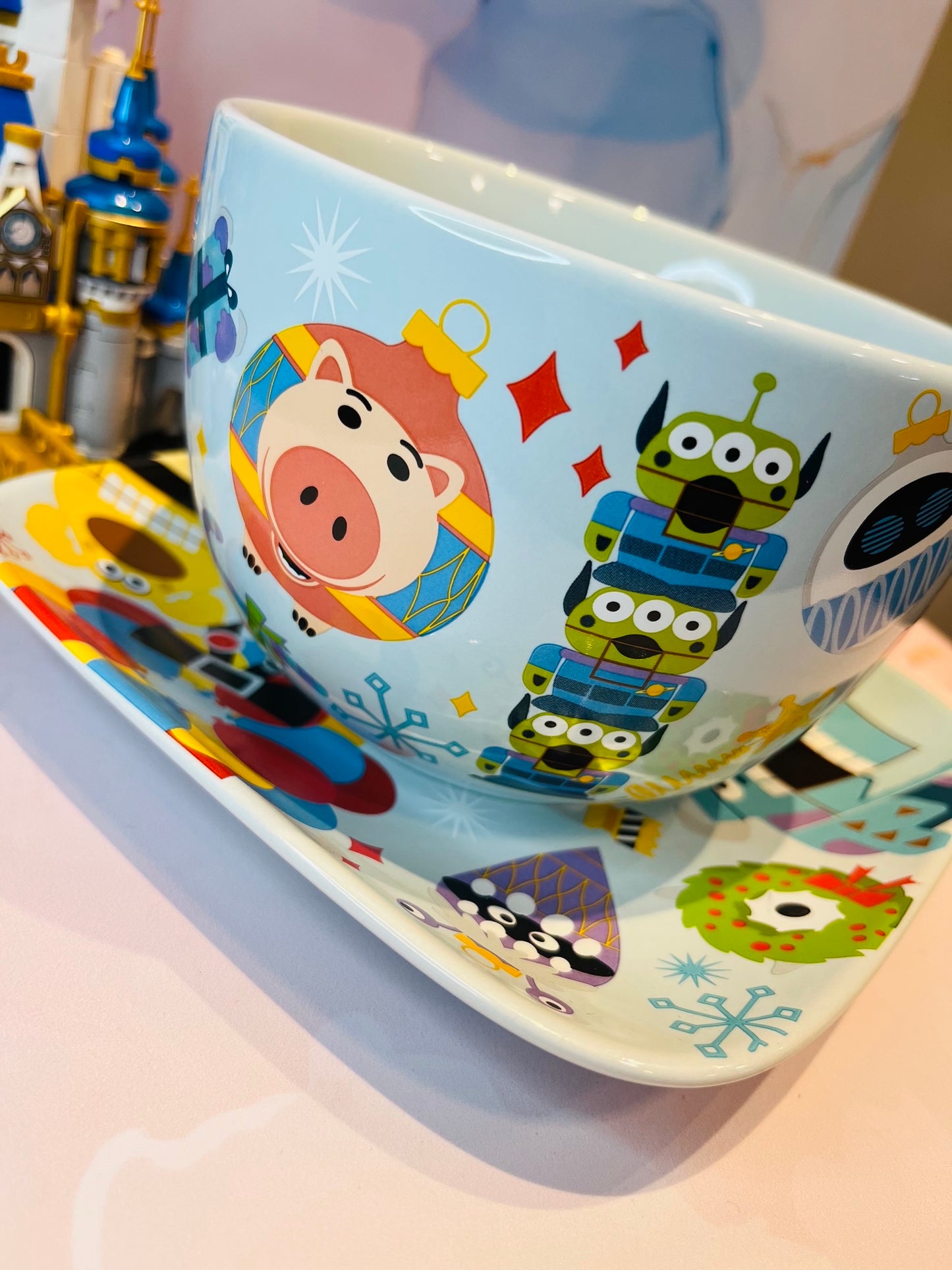 Mug más plato Pixar